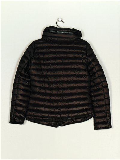 Anorak corto capucha plegable 2