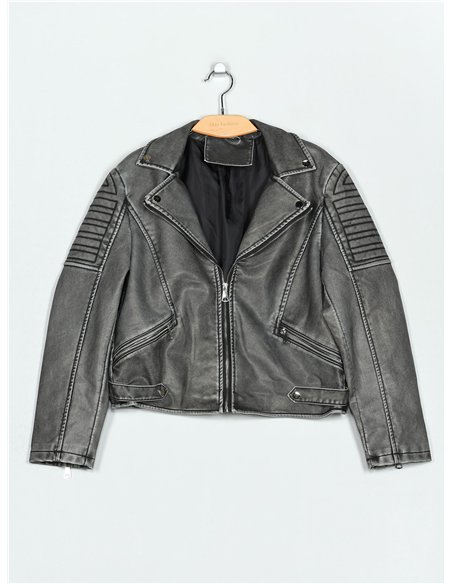 Chaqueta efecto piel