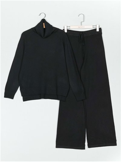 Conjunto Jersey cuello vuelto + Pantalón recto