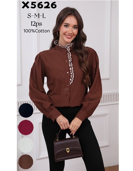 Camisa bordado cuello alto aplique rizo