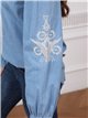 Blusa denim bordada