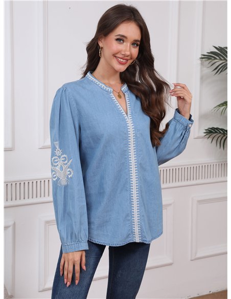 Blusa denim bordada