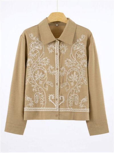 Camisa bordada relieve