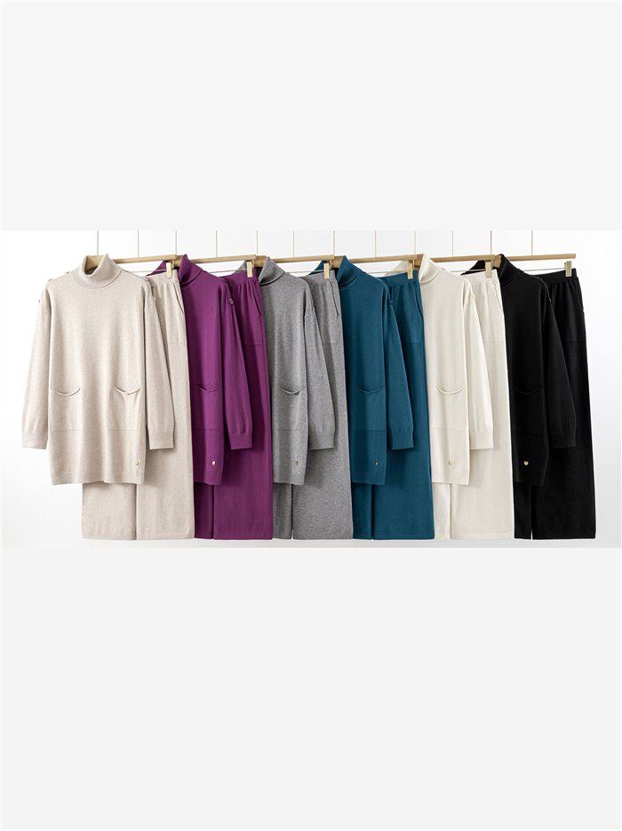 Co-Ord Roll neck long knit sweater + Wide-leg trousers