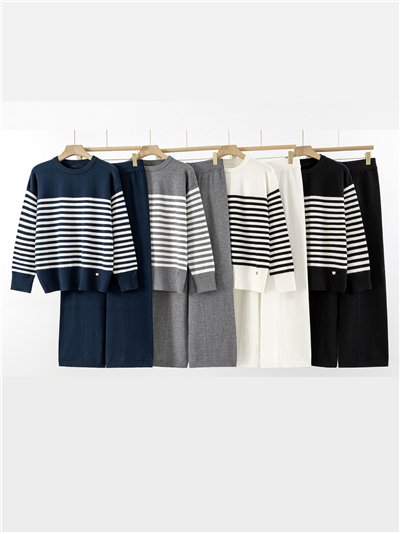 Conjunto Jersey amplio rayas + Pantalón 2