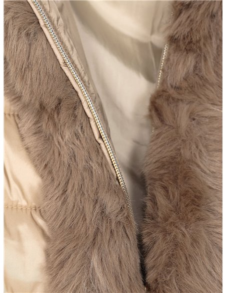 Anorak with a high collar and faux fur