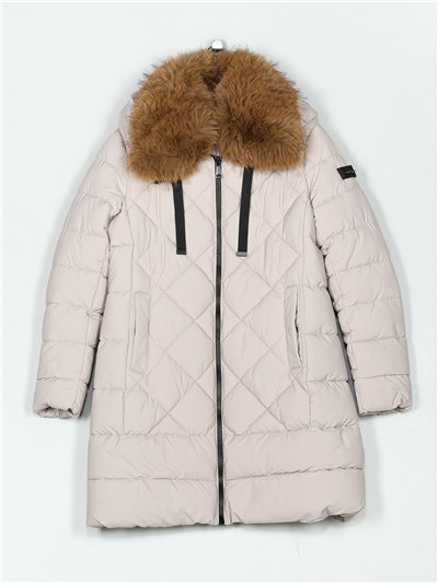 Anorak amplio acharolado capucha cuello pelo