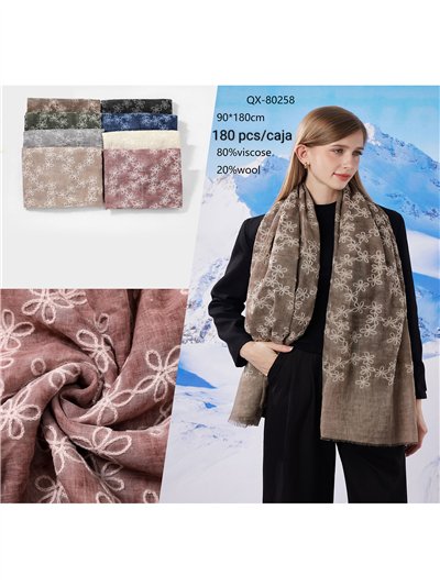 Bufanda bordada flores 2