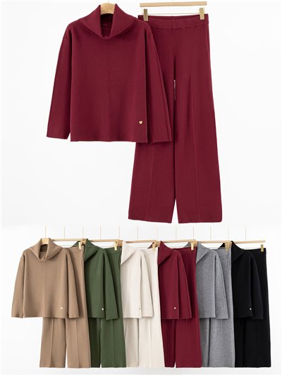 Conjunto Jersey cuello vuelto + Pantalón