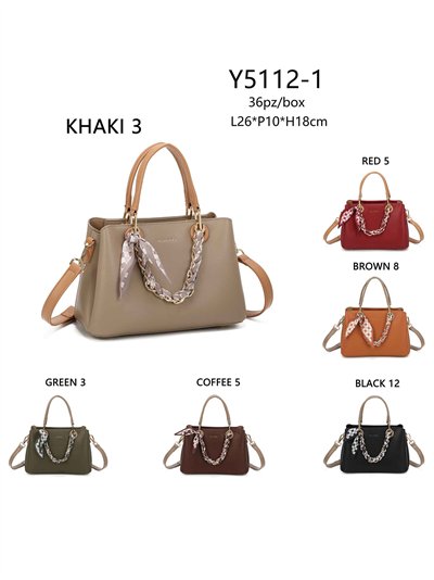 Bolso tote detalle cadenas