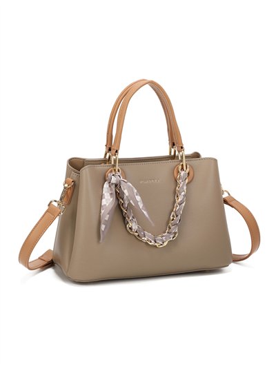 Bolso tote detalle cadenas 2