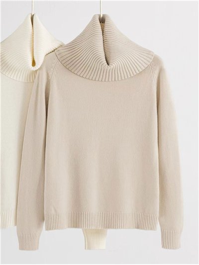 Jersey soft básico cuello vuelto