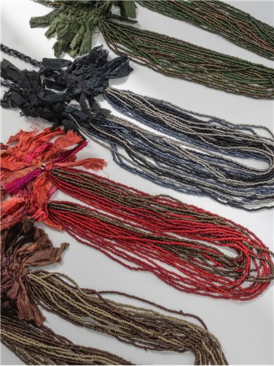Collar múltiple con abalorios 2