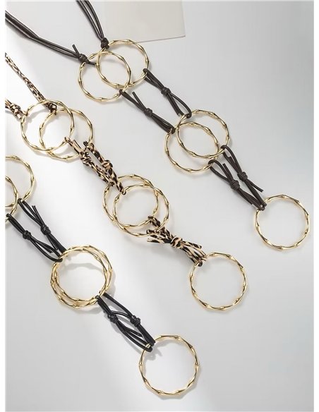Collar cuerda aros dorados