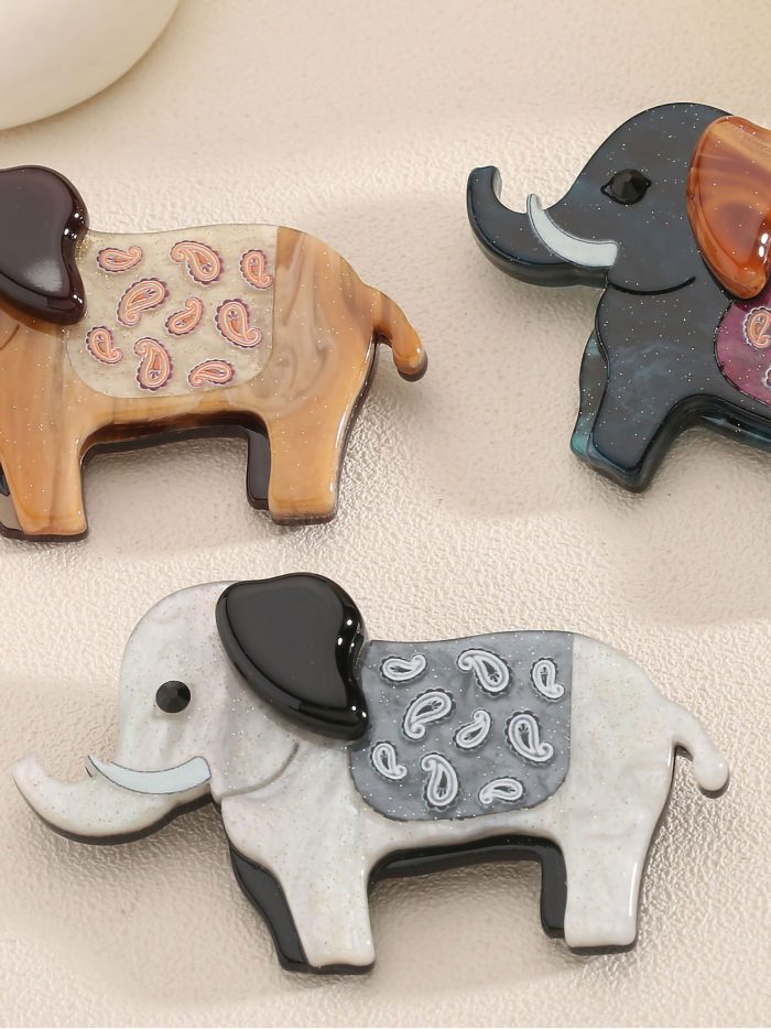 Broche elefante de resina