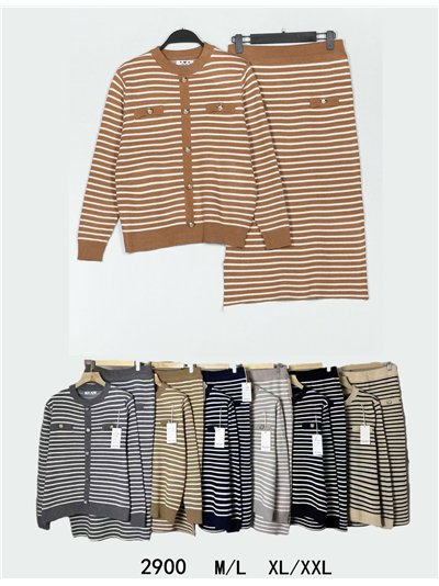 Conjunto Jersey rayas detalle botones + Falda midi 2