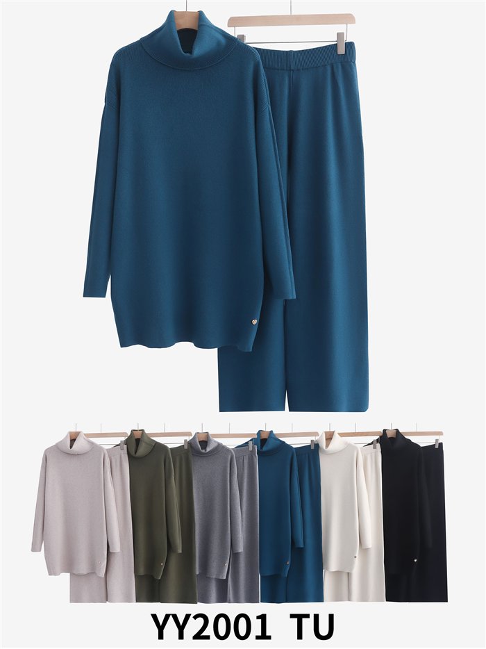 Conjunto Jersey largo cuello vuelto + Pantalón