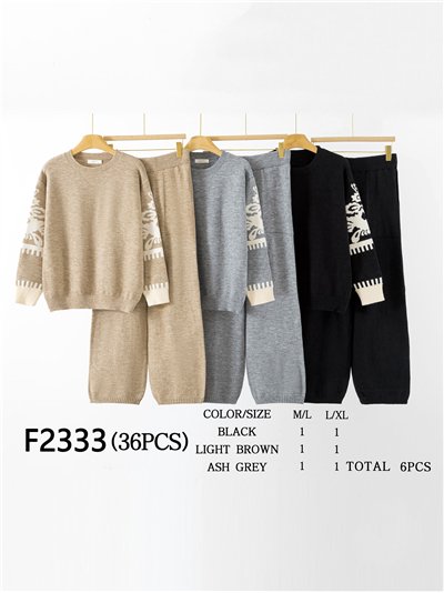 Conjunto Jersey estampado + Pantalón 2