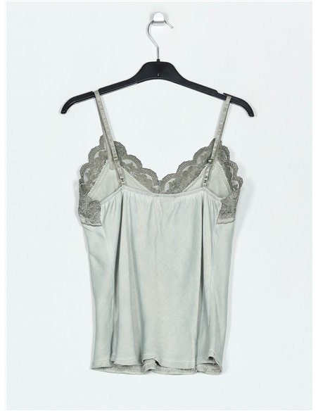 Faded-effect top with lace