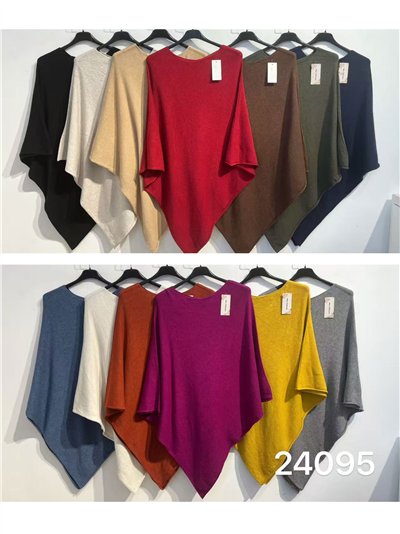 Poncho de punto asimétrico