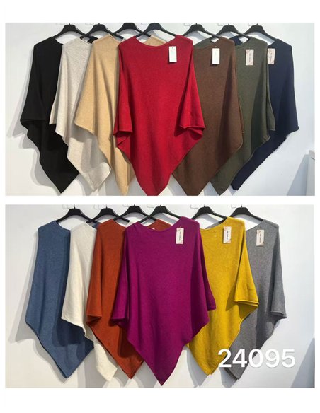 Poncho de punto asimétrico