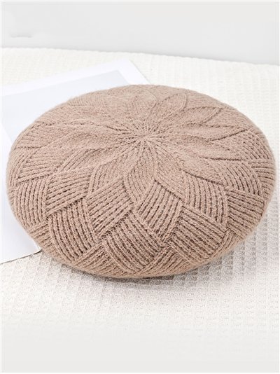 Boina de punto relieve