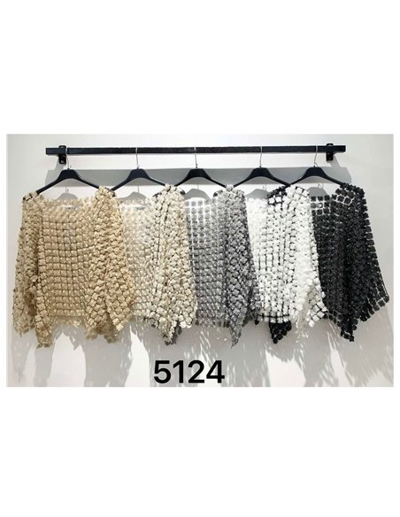 Poncho calado de flores