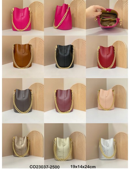 Saca piel detalle cadena