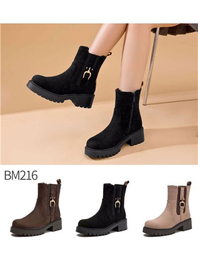 Botín efecto ante con adorno horsebit 2