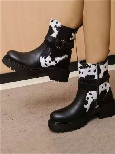 Botín biker con aro y suela dentada