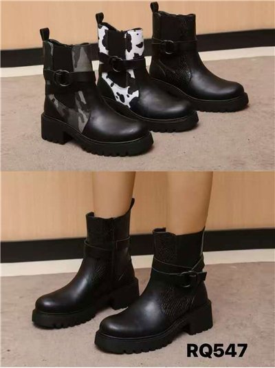 Botín biker con aro y suela dentada 2