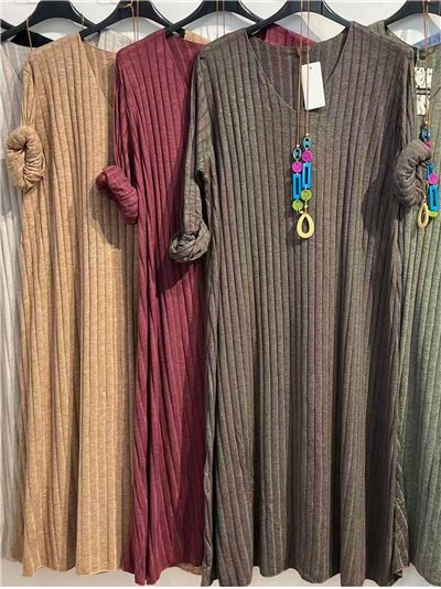 Vestido punto canalé con collar 2