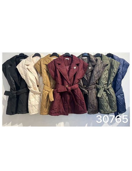 Chaleco acolchado con cinturón