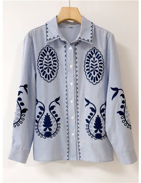 Camisa rayas con bordados