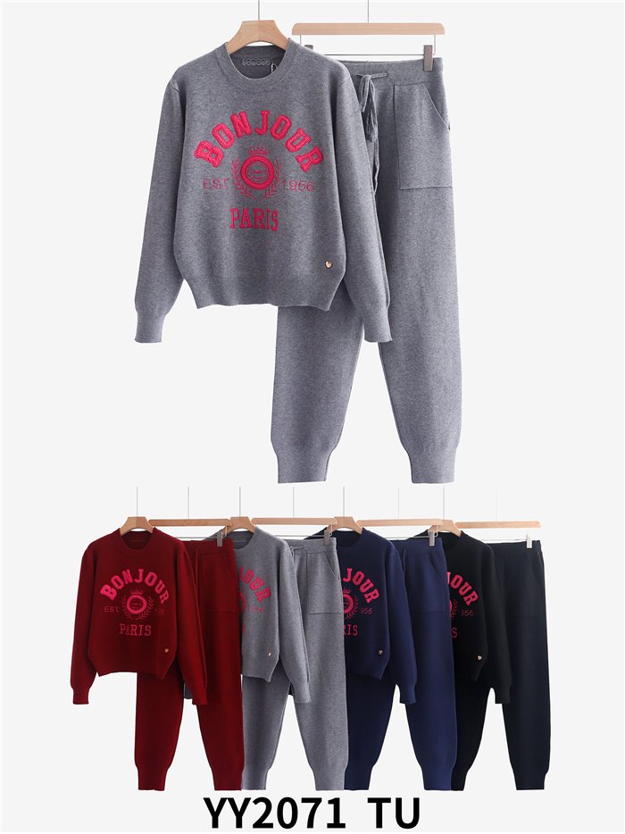 Conjunto Jersey Bonjour Paris + Pantalón jogger