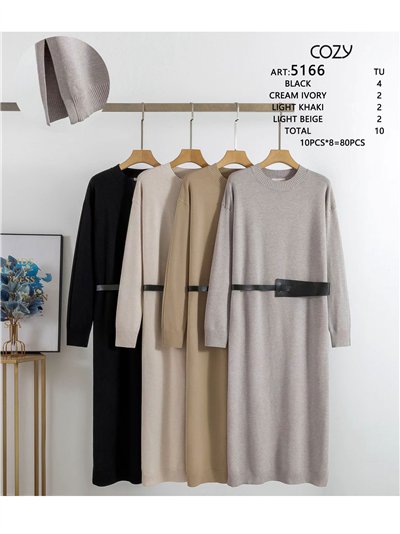 Vestido de punto abertura con cinturón 2