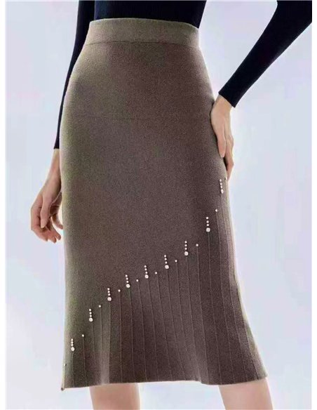 Falda de punto con pedrería