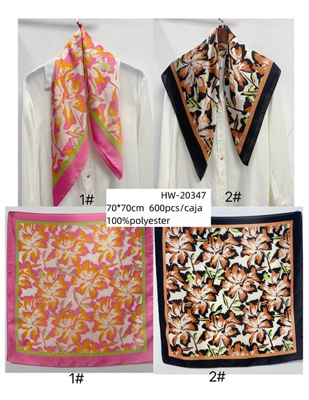 Pañuelo pequeño floral efecto seda