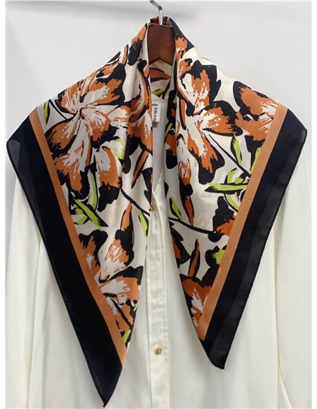 Pañuelo pequeño floral efecto seda