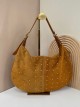 Bolso hobo piel serraje con tachas