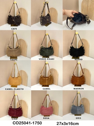 Bolso de hombro piel serraje tachas