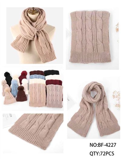 Conjunto Bufanda punto trenzas + Gorro pompón 2