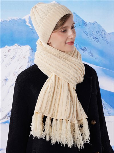Conjunto Bufanda punto trenzas con flecos+ Gorro 