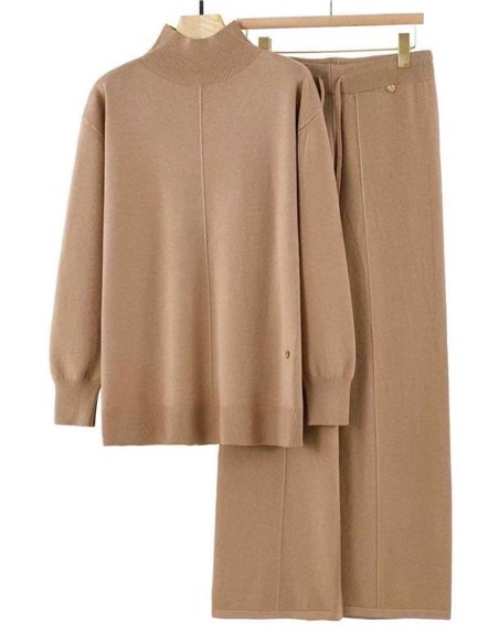 Co-Ord Oversized high neck knit sweater + Trousers