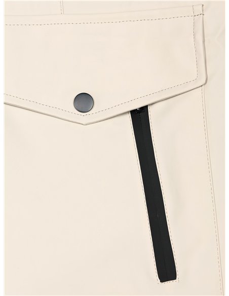 Parka amplia efecto engomado con capucha