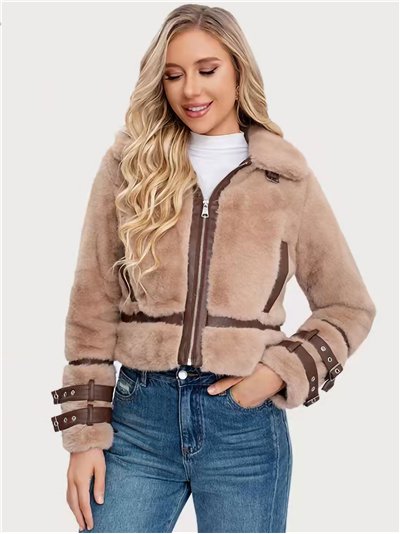 Chaqueta aviador pelo efecto piel con hebillas