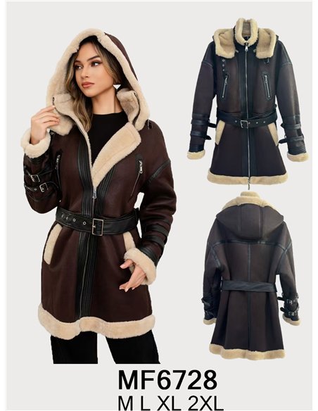Abrigo efecto ante con capucha y cinturón