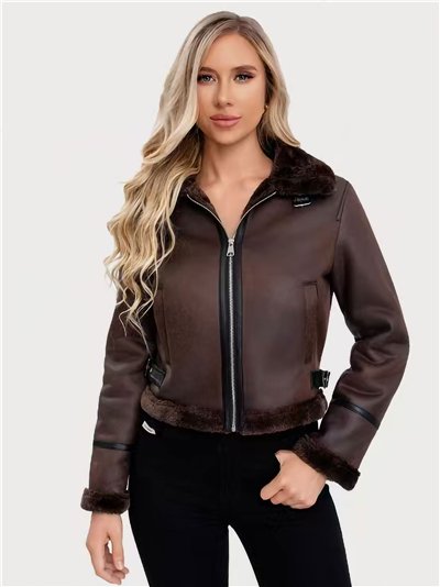 Chaqueta efecto ante con cuello de pelo