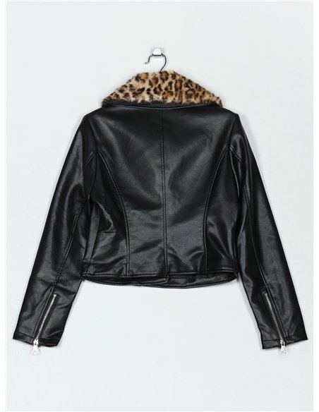 Chaqueta biker efecto piel cuello de pelo animal print