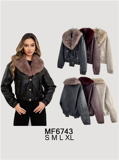 Bomber efecto piel con cuello de pelo 2